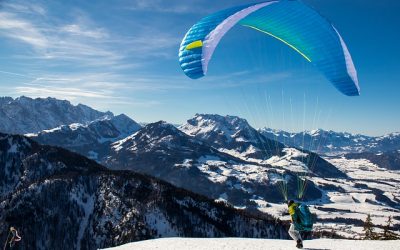 À découvrir : le premier saut sur un parapente